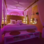 La Gioya - Room, Jacuzzi, Baldaquin *