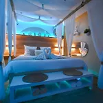 La Gioya - Room, Jacuzzi, Baldaquin * La Seyne-sur-Mer