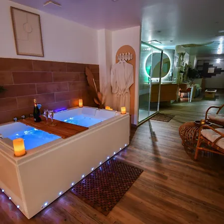 La Gioya - Room, Jacuzzi, Baldaquin Apartment *