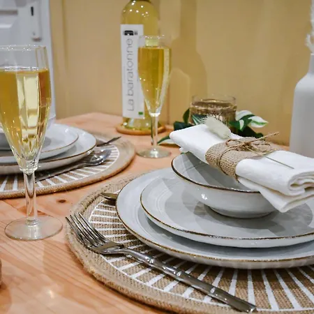 La Gioya - Room, Jacuzzi, Baldaquin Апартаменты *