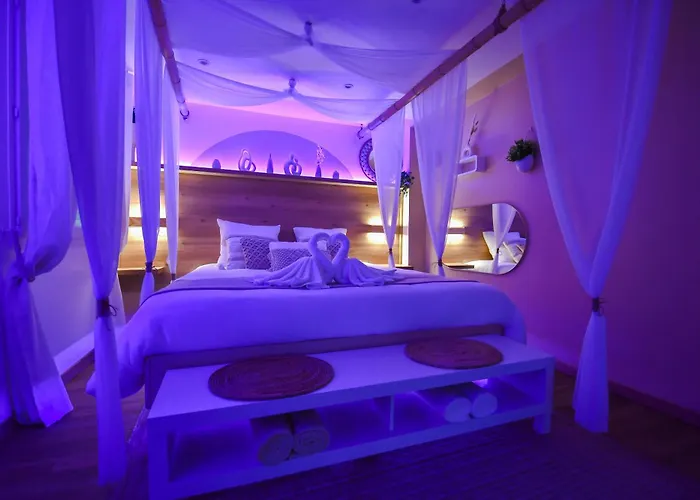 Lejlighed La Gioya - Room, Jacuzzi, Baldaquin La Seyne-sur-Mer